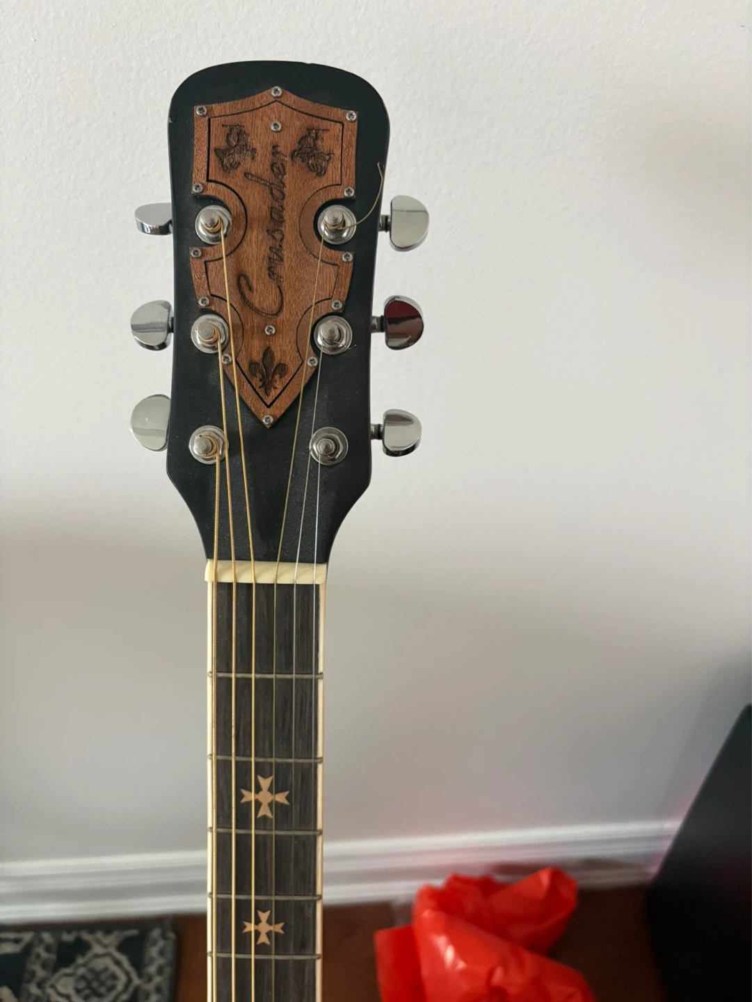 Full size wooden guitar with stand and carry on bag - photo 2