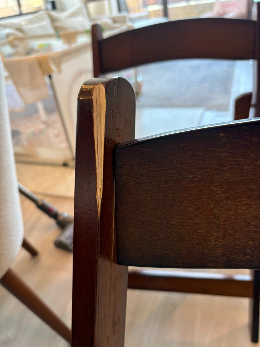4 Wooden Folding Chairs w/ White Padded Seats - photo 3