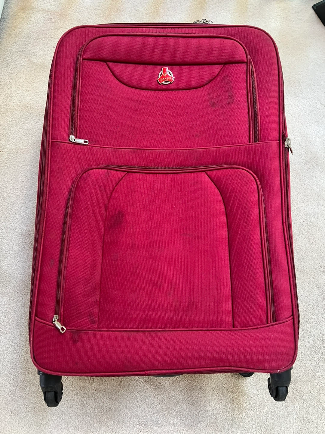 Red Daniel Spinner Luggage, 29”x20”x9”