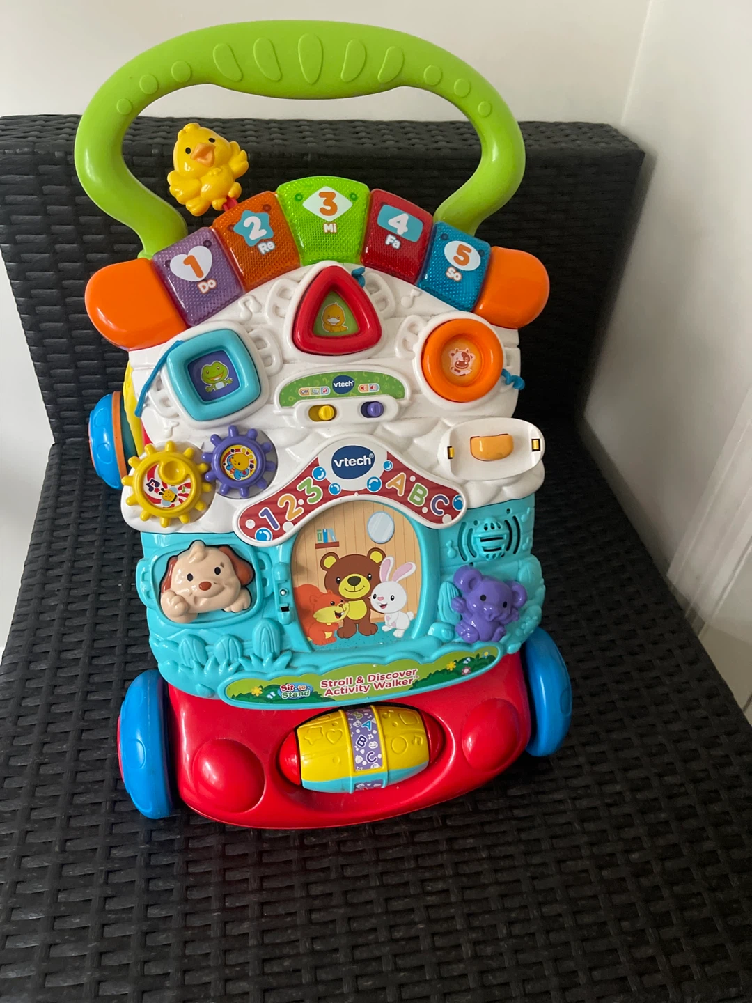 VTech Stroll & Discover Activity Walker