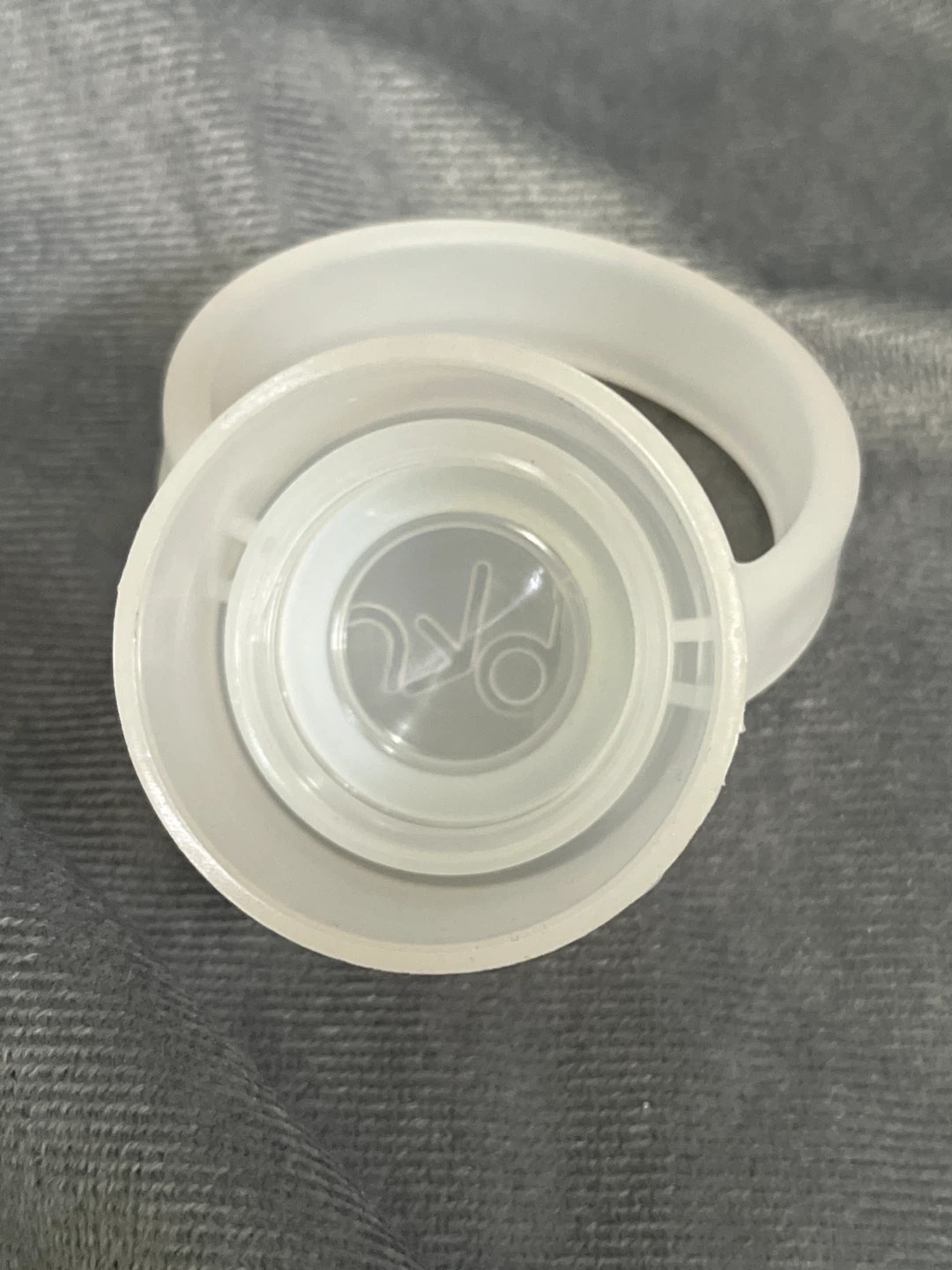 BKR Bottle - spiked rose gold 1L - photo 4
