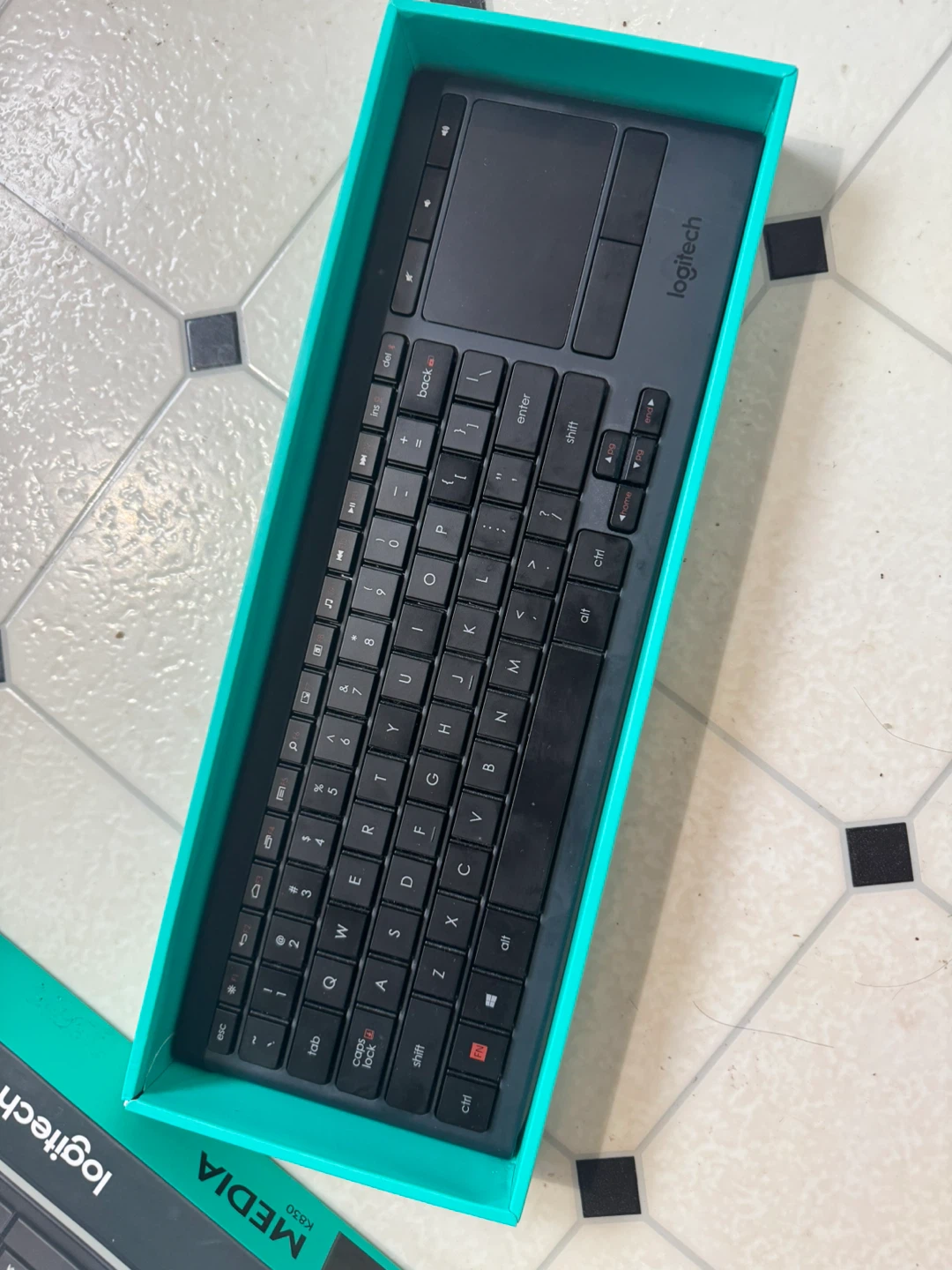 Logitech K830 Wireless Keyboard with dongle