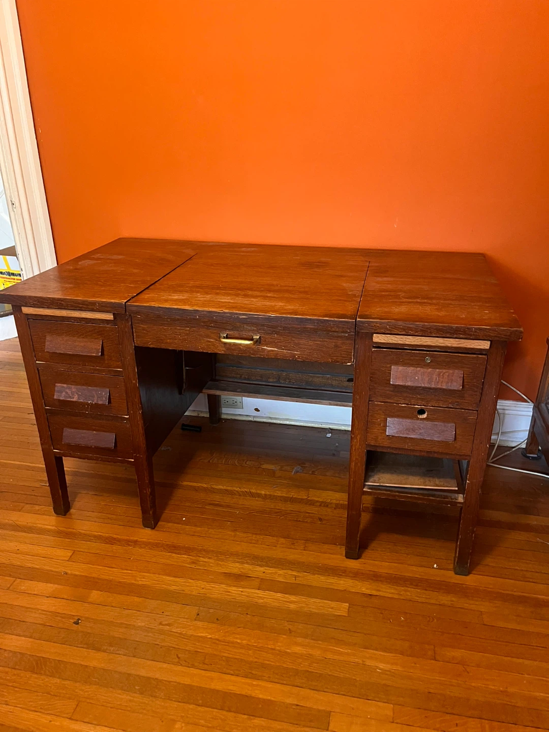 Wooden Dresser with 5 Drawers - photo 4