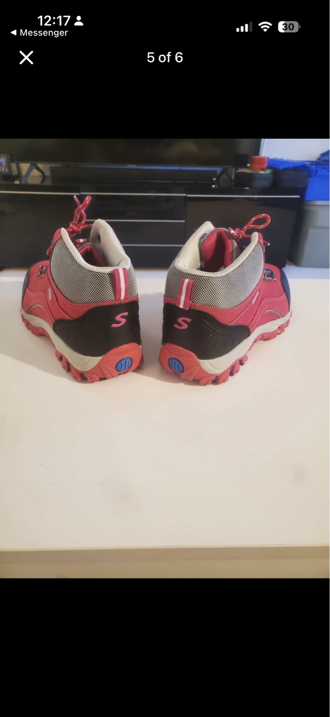 Pink Hiking Boots - photo 2