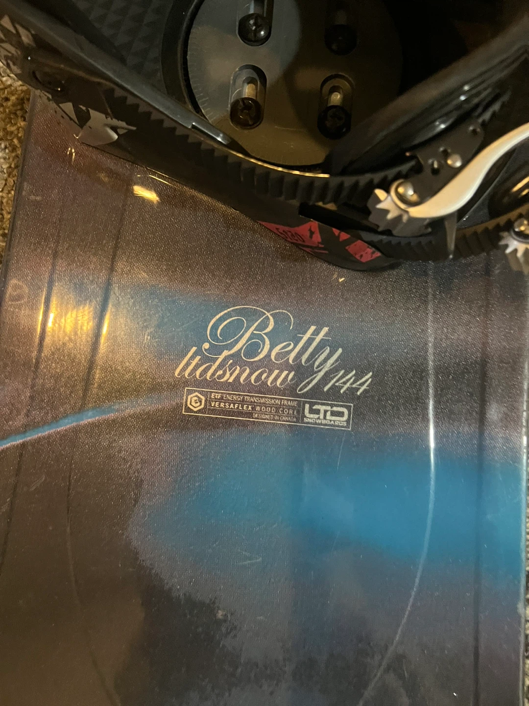 LTD Betty Snowboard 144 - photo 2