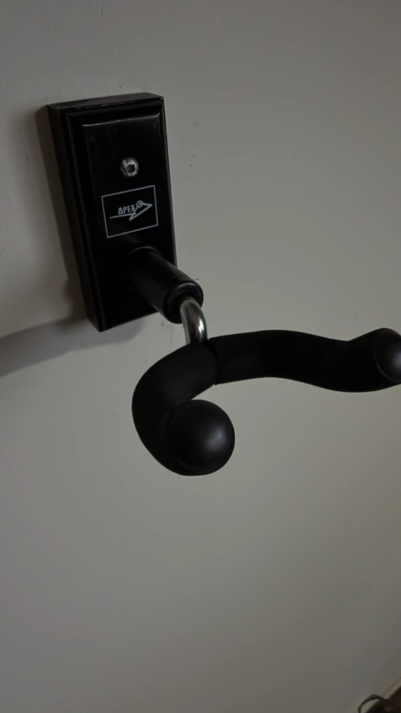 Apex Guitar Wall Mount