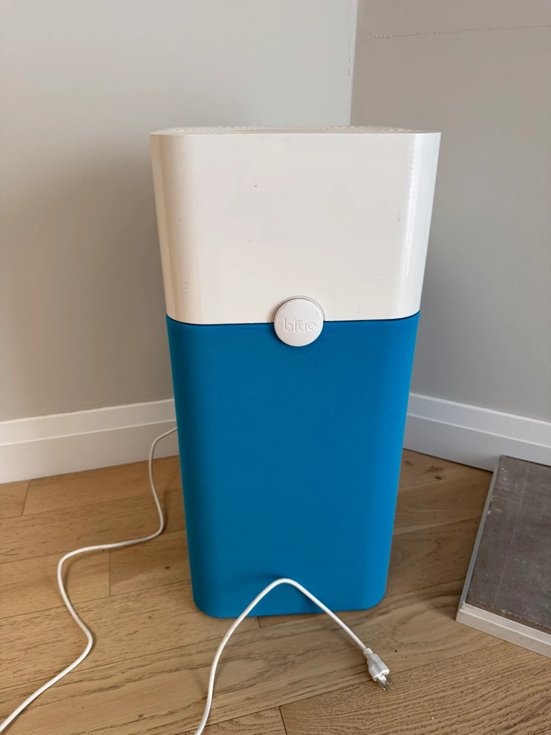Blue Air Purifier (Model Pure 121)