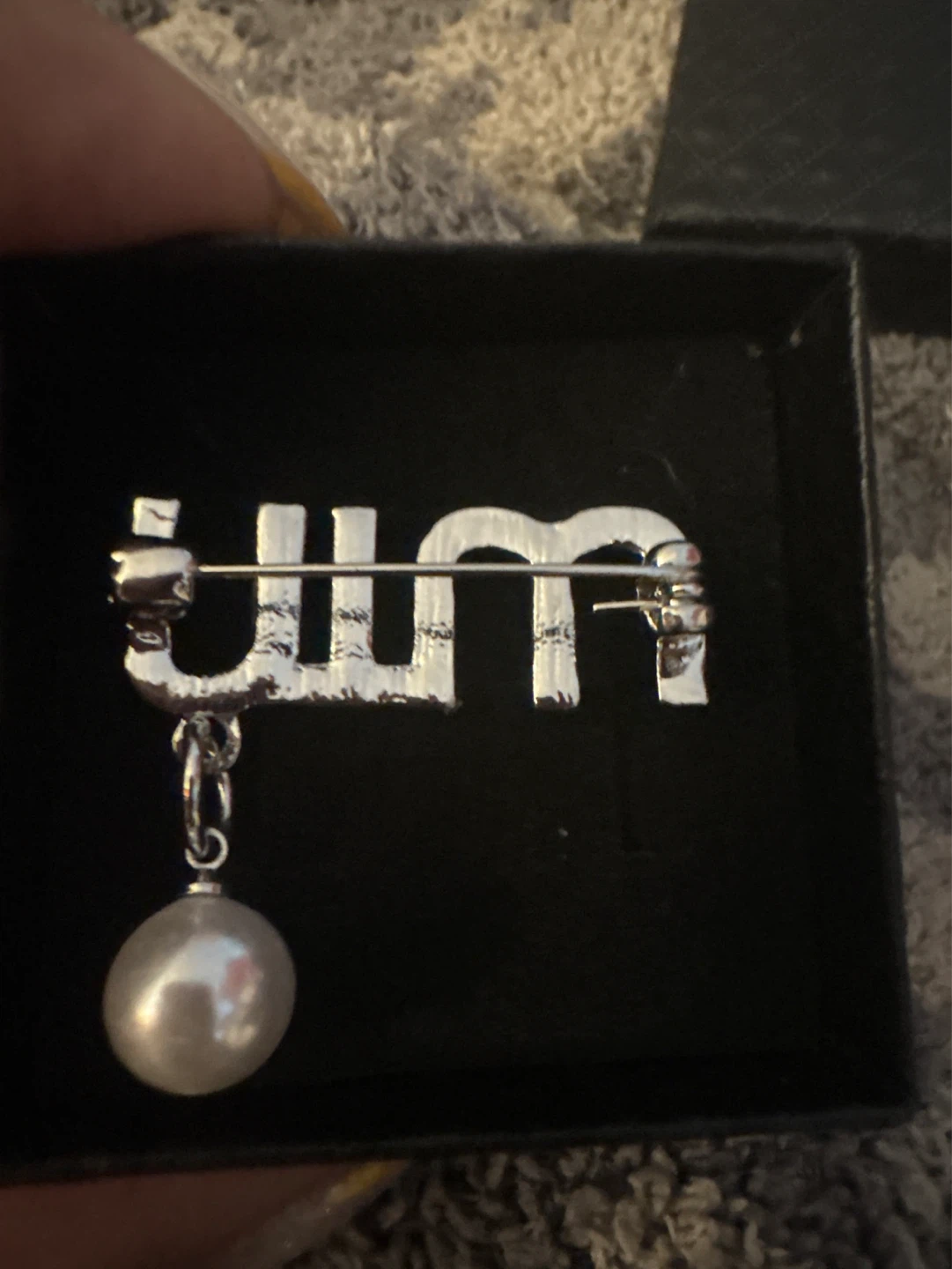 🌱 New Miu Miu Crystal Brooch with Pearl - photo 4