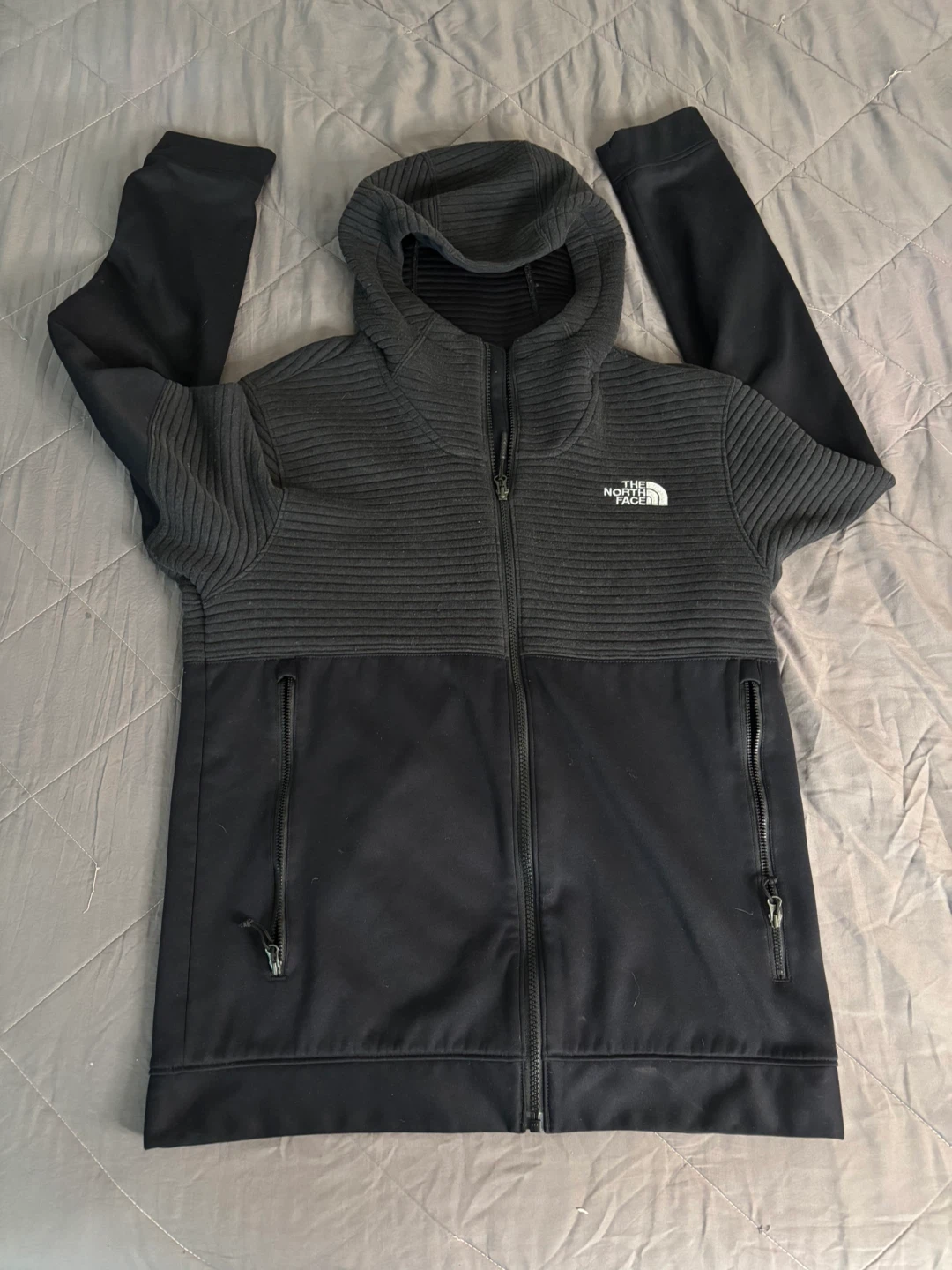 North Face Men’s Full-Zip Hoodie – Black, M