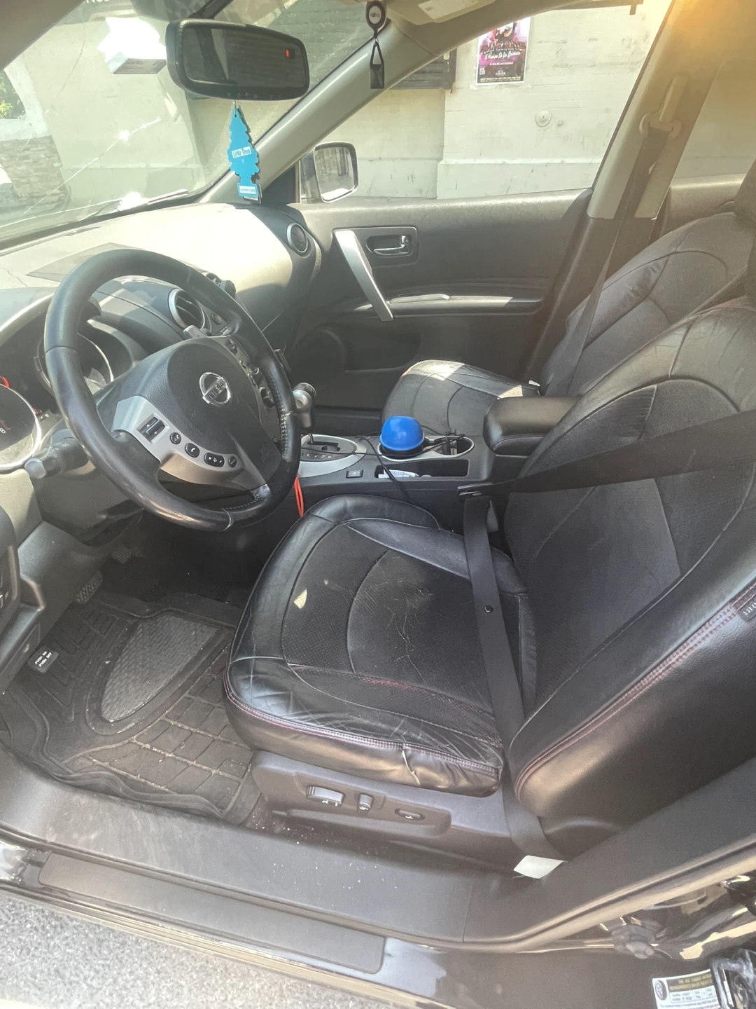Black Nissan Rogue SUV 2009 - photo 5