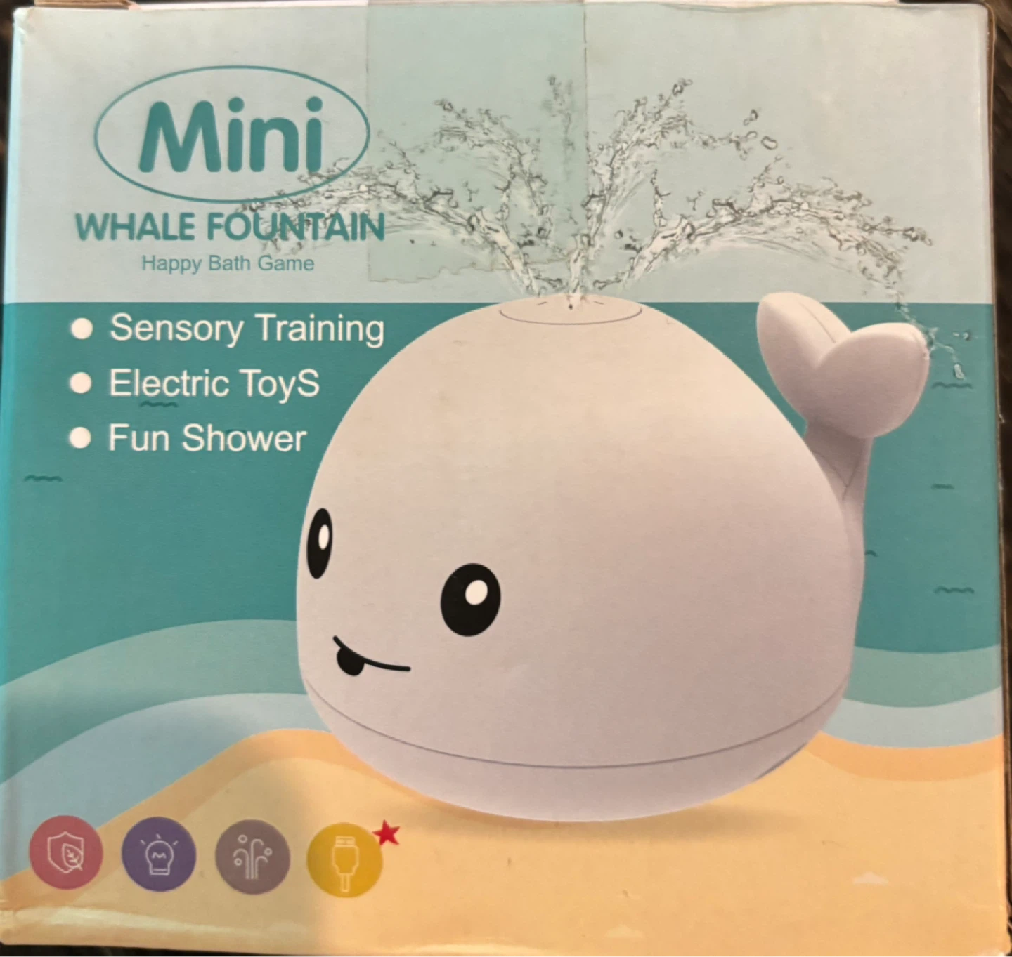 Mini Whale Fountain Bath Toy