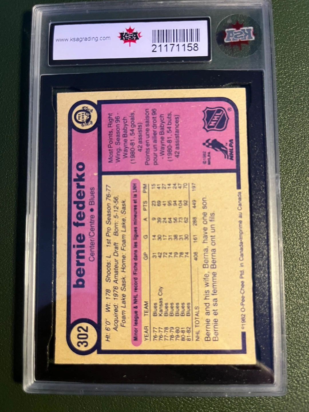 1982-83 O-Pee-Chee Bernie Federko #302 Hockey Card - Gem Mint - photo 2