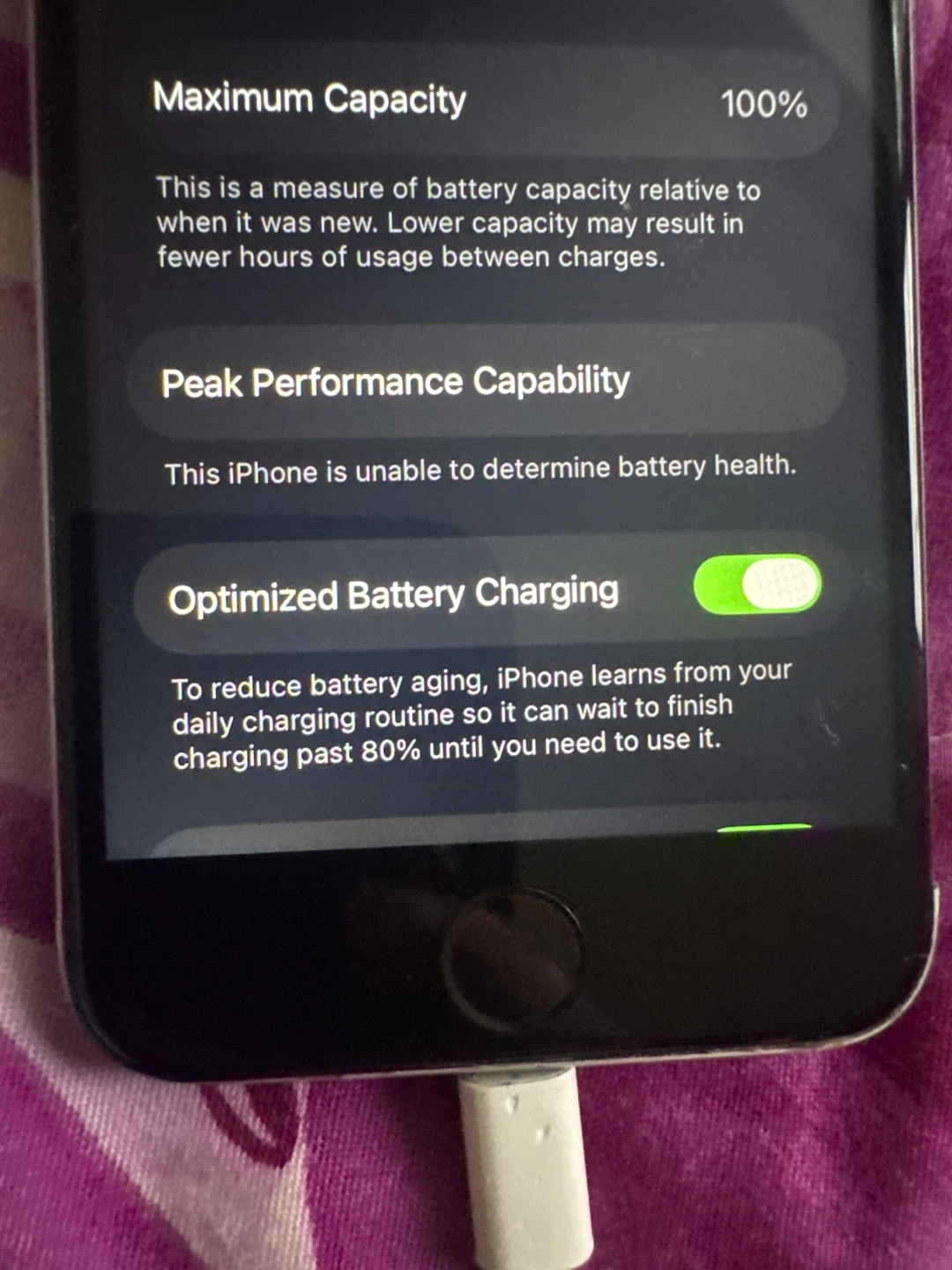 Apple iPhone SE (2nd Generation) - photo 4