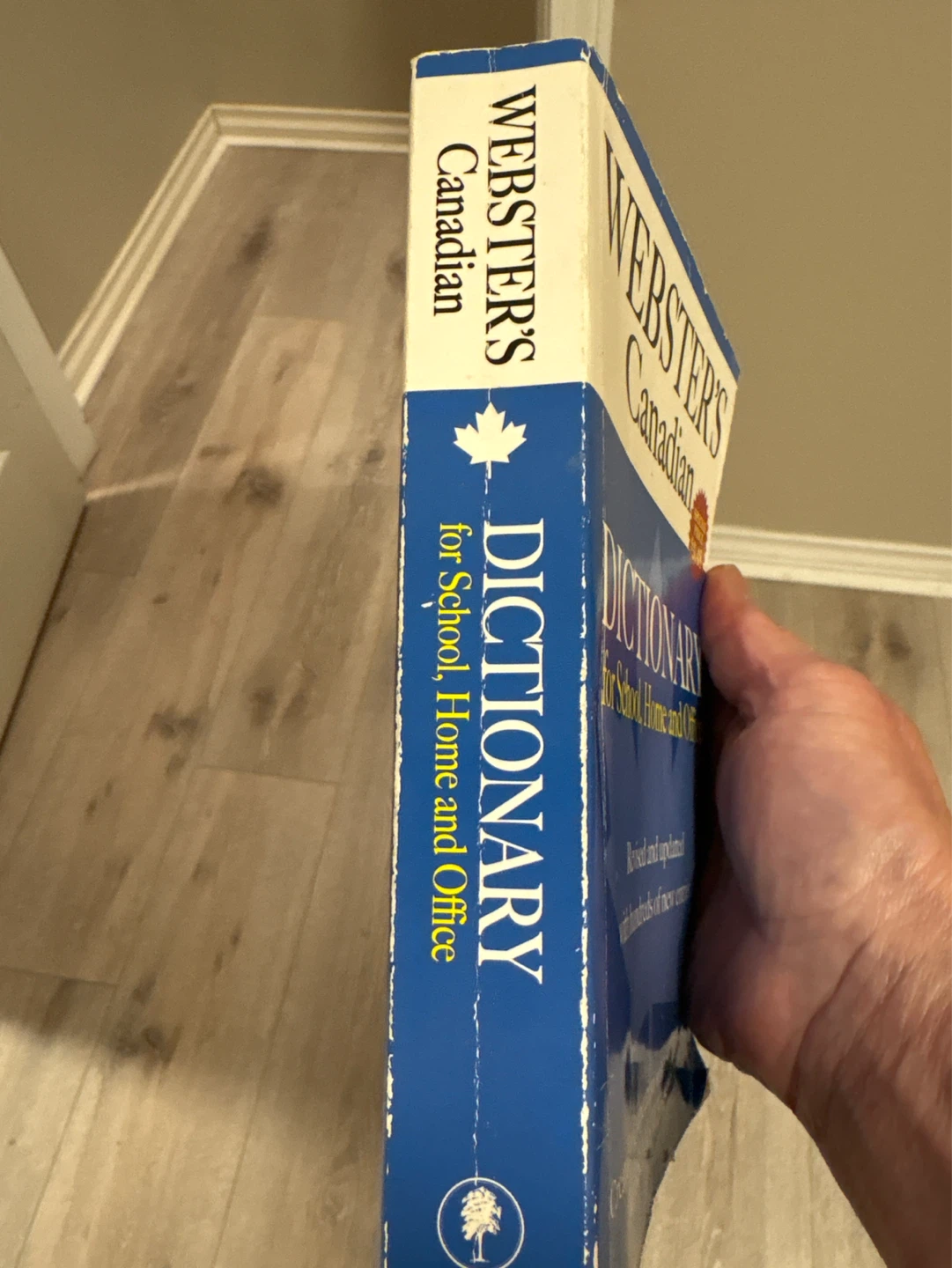 Webster's Canadian Dictionary for School, Home and Office - photo 3