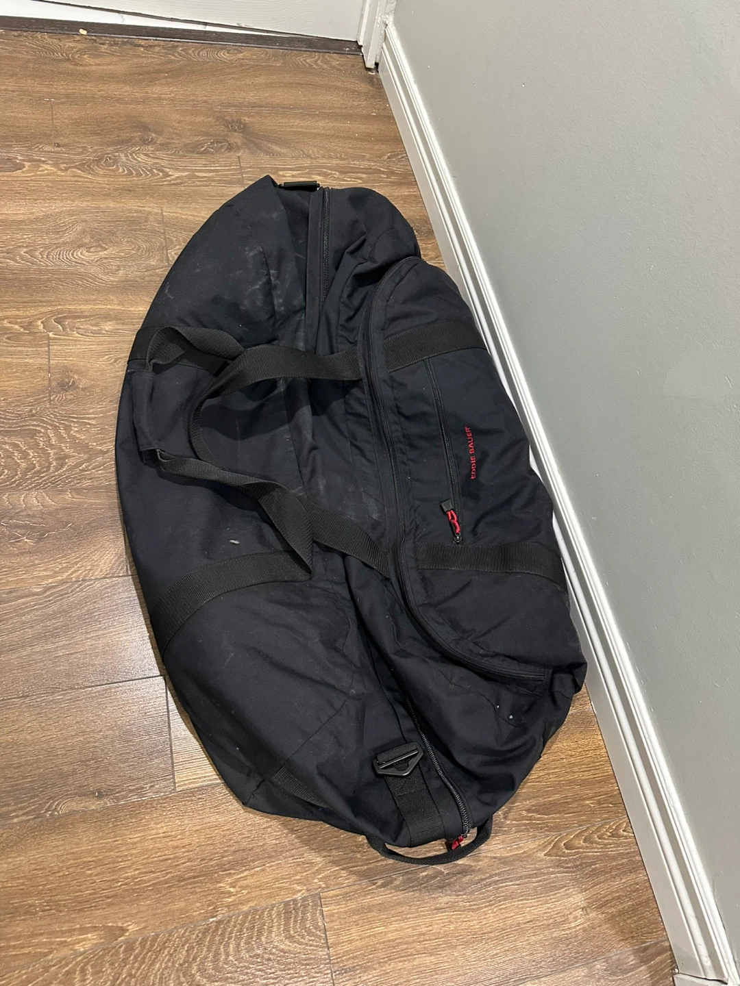 Eddie Bauer Black Duffle Bag - photo 4