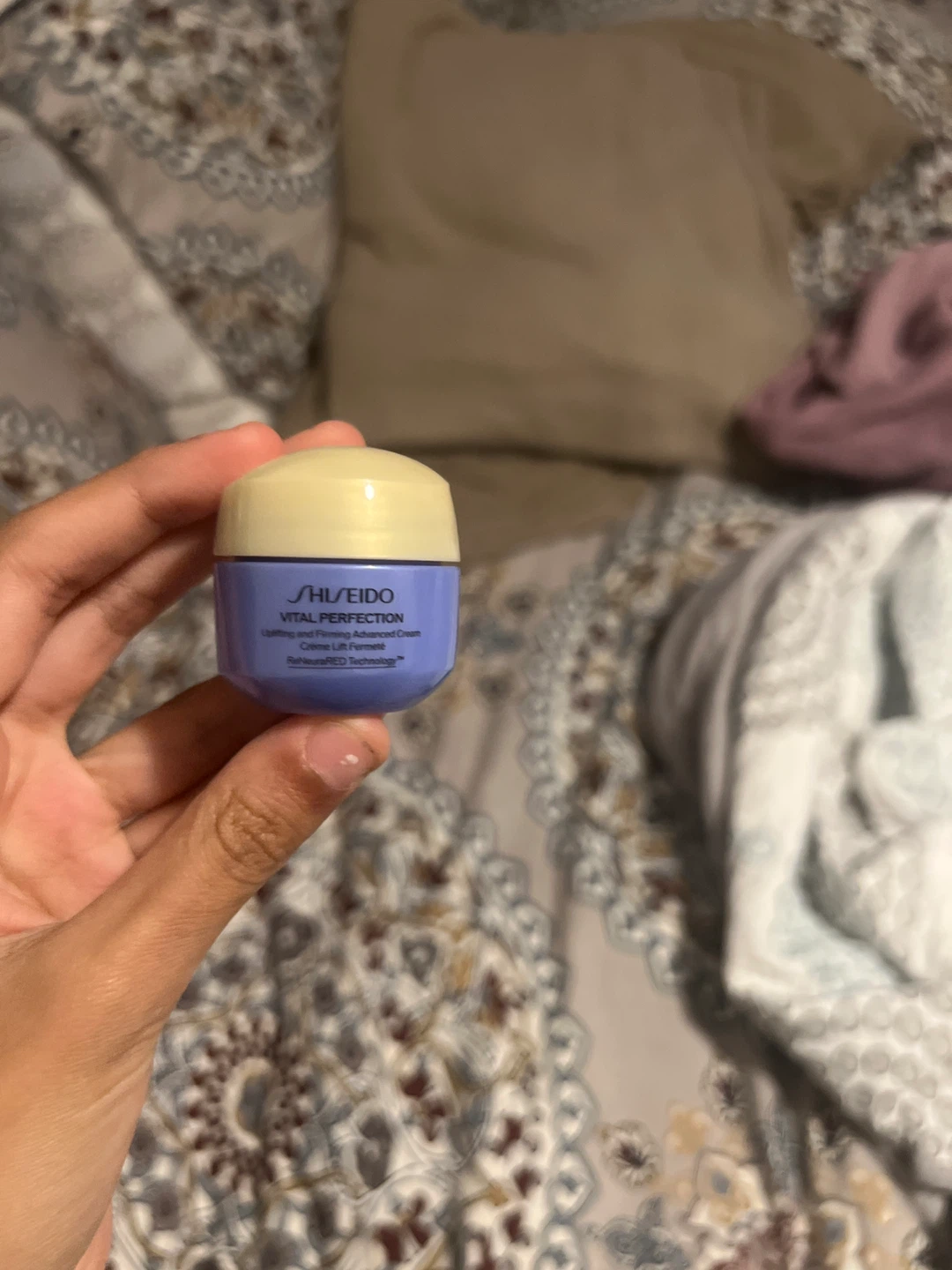 Shiseido Vital Perfection Uplifting and Firming Cream 0.52 oz - photo 2