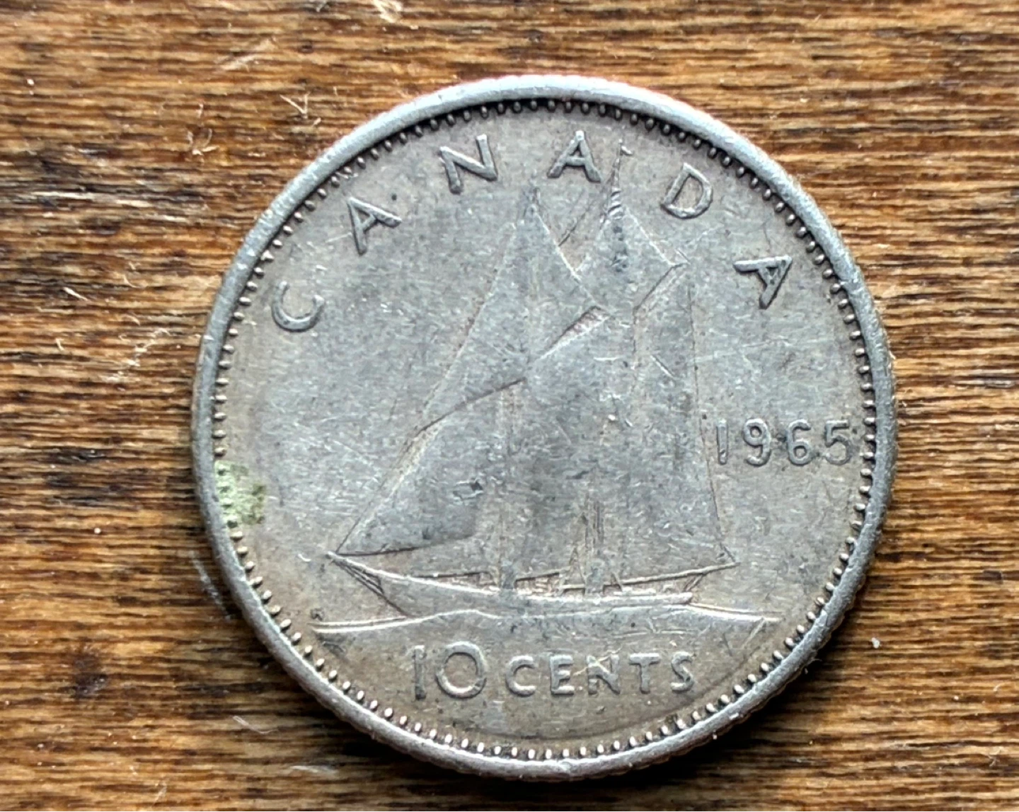 1965 CANADA 10-CENT BLUENOSE SCHOONER DIME SILVER COIN money