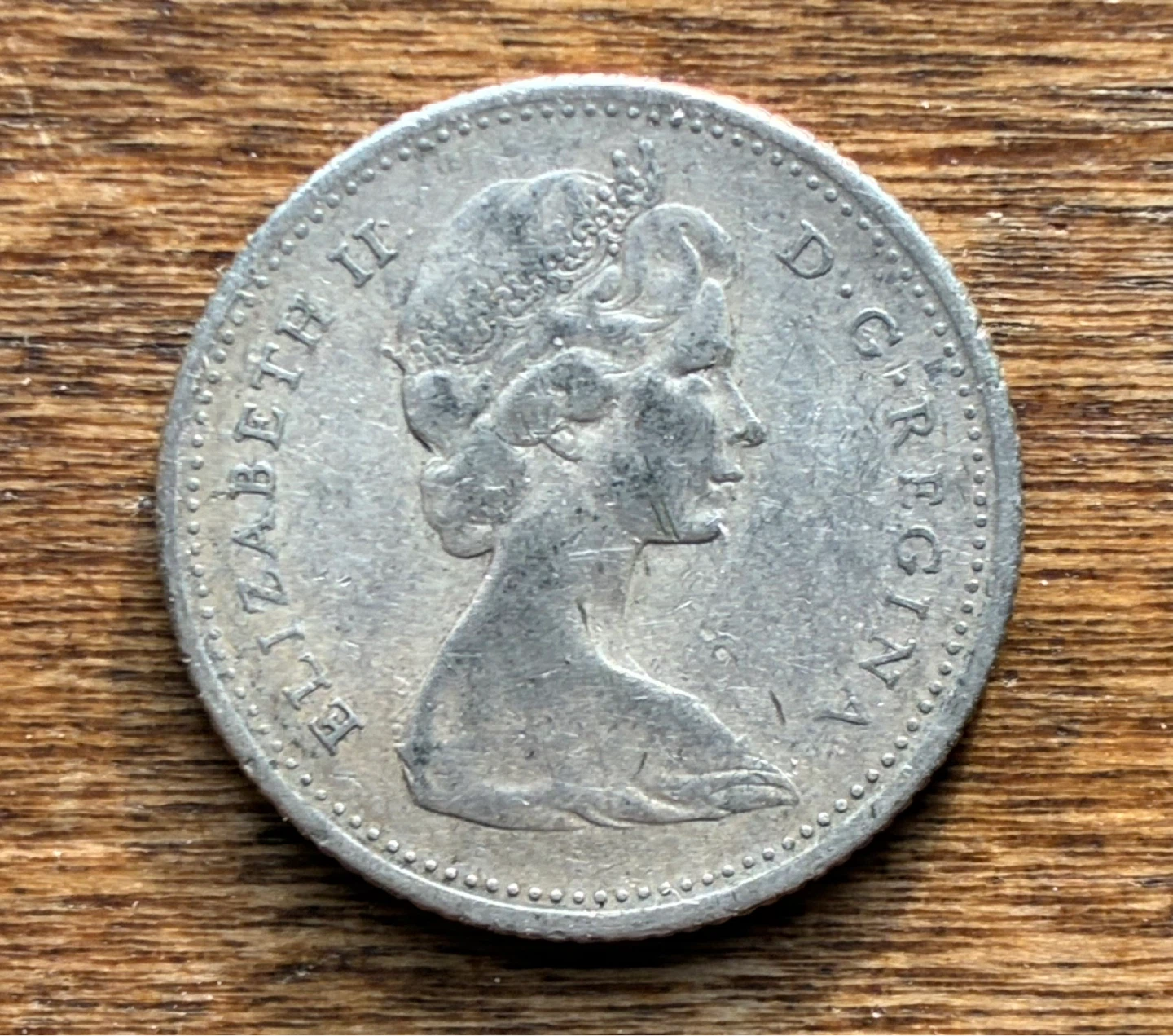 1965 CANADA 10-CENT BLUENOSE SCHOONER DIME SILVER COIN money - photo 2