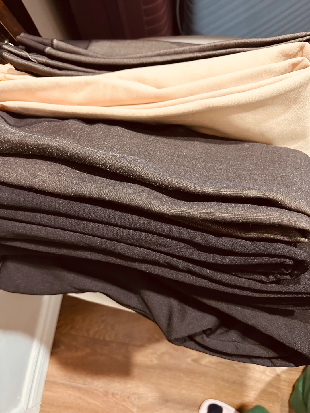 7 pcs warmer never use  Leggings (Black, Brown, Beige) - photo 2