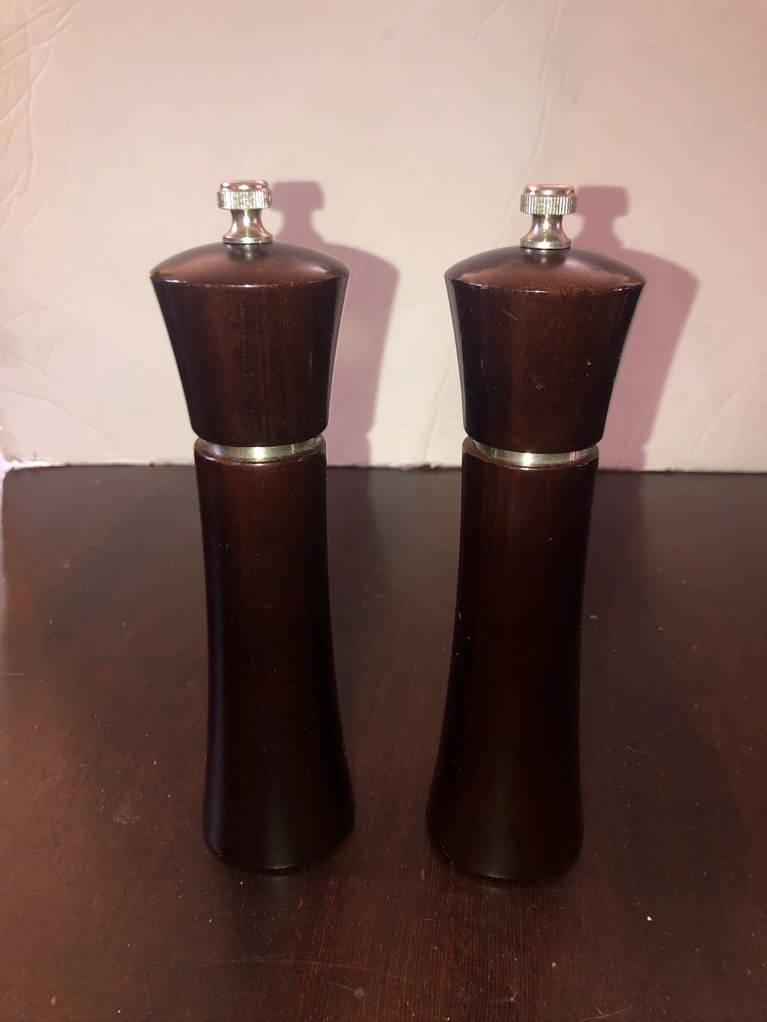 Dark Wood Salt & Pepper Mill.  Like new