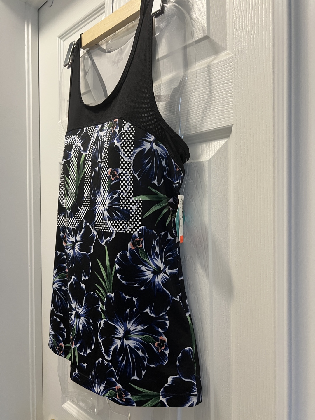 Brand new Hyba Women's Floral Tank Top - photo 2