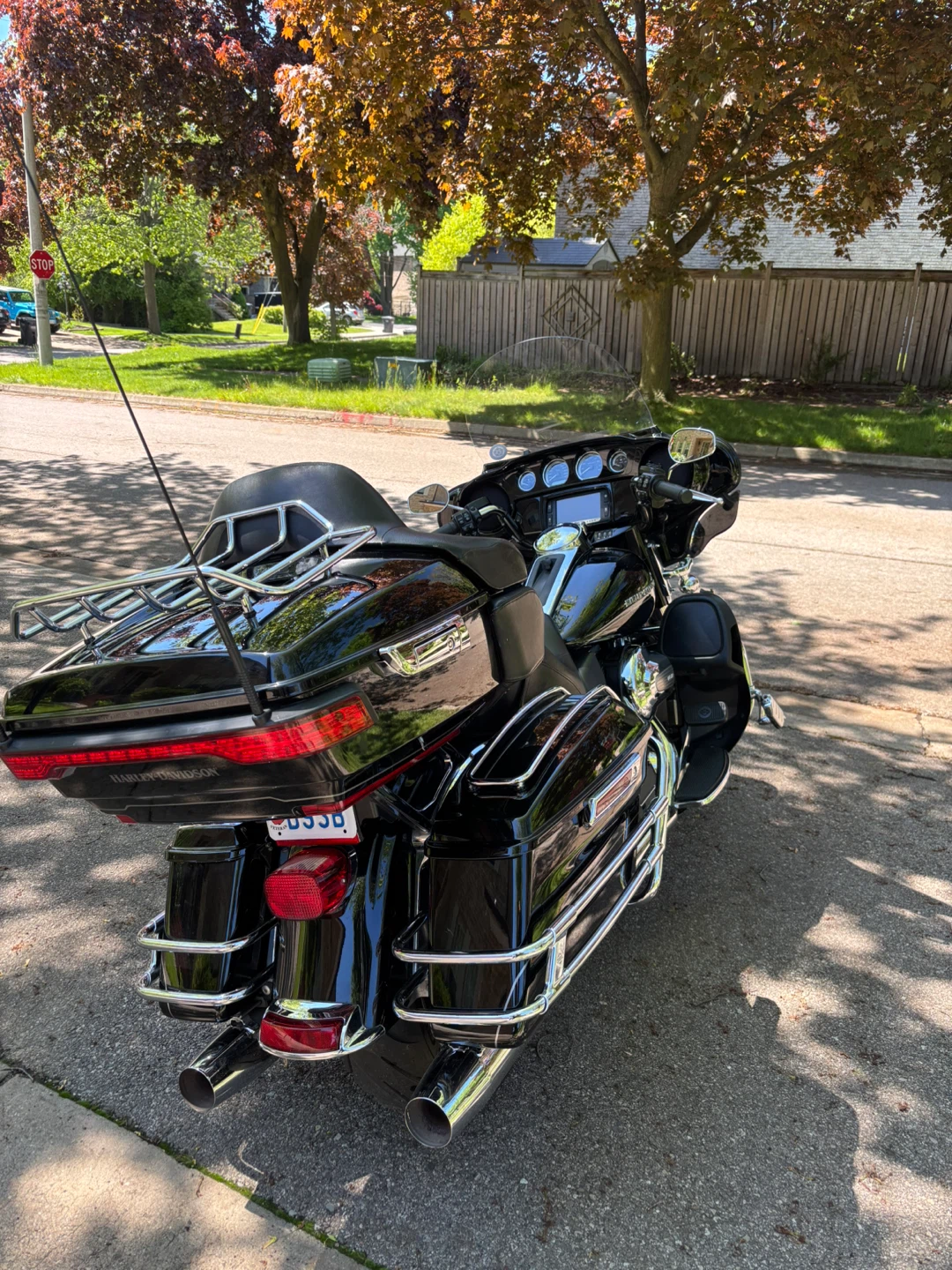 Harley-Davidson Ultra Classic Limited Motorcycle - photo 2