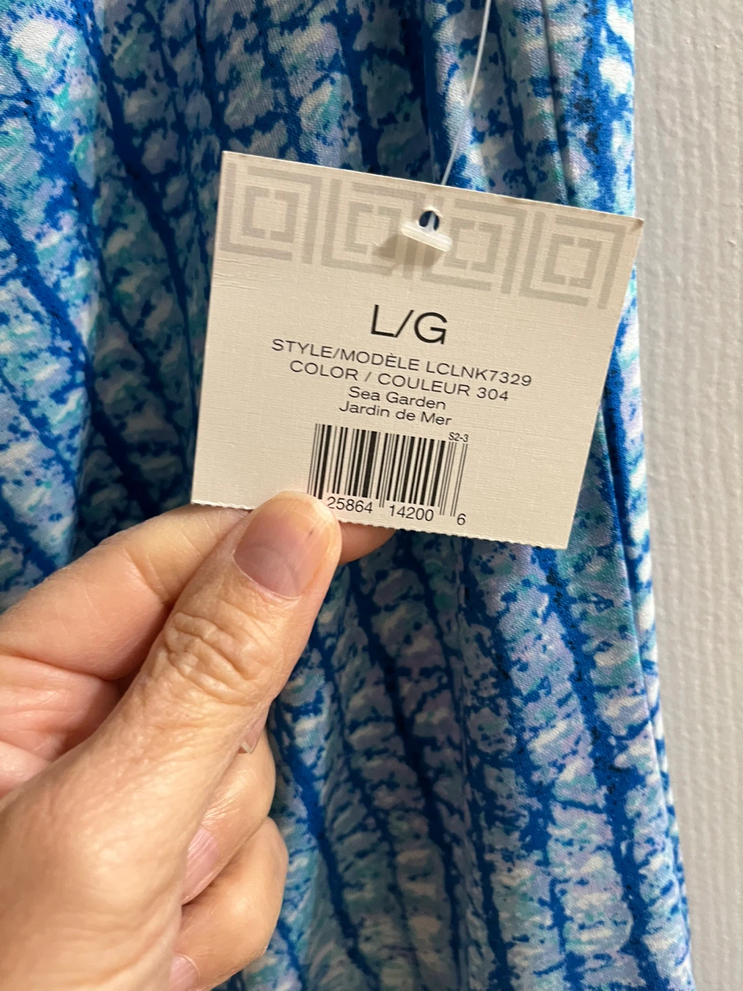 Liz Claiborne Women's Blue Print Top L/G - photo 3