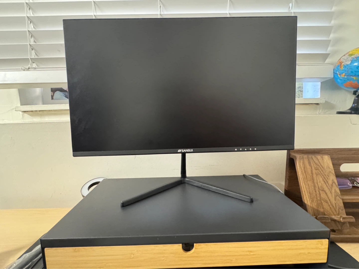 SANSUI 24” Monitor + IKEA monitor stand - photo 5