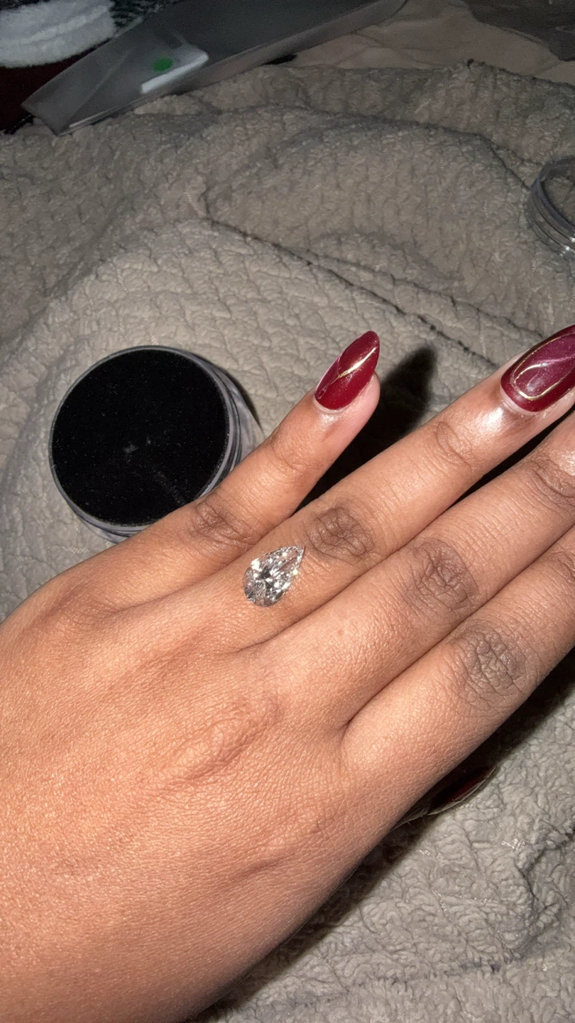 3.02 Carat Brilliant Pear Cut Diamond - photo 3