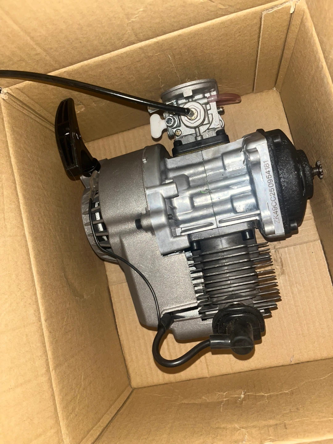 2 stroke 50cc engine
