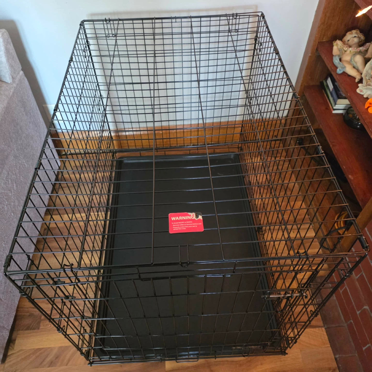 Black Metal Dog Crate with Tray