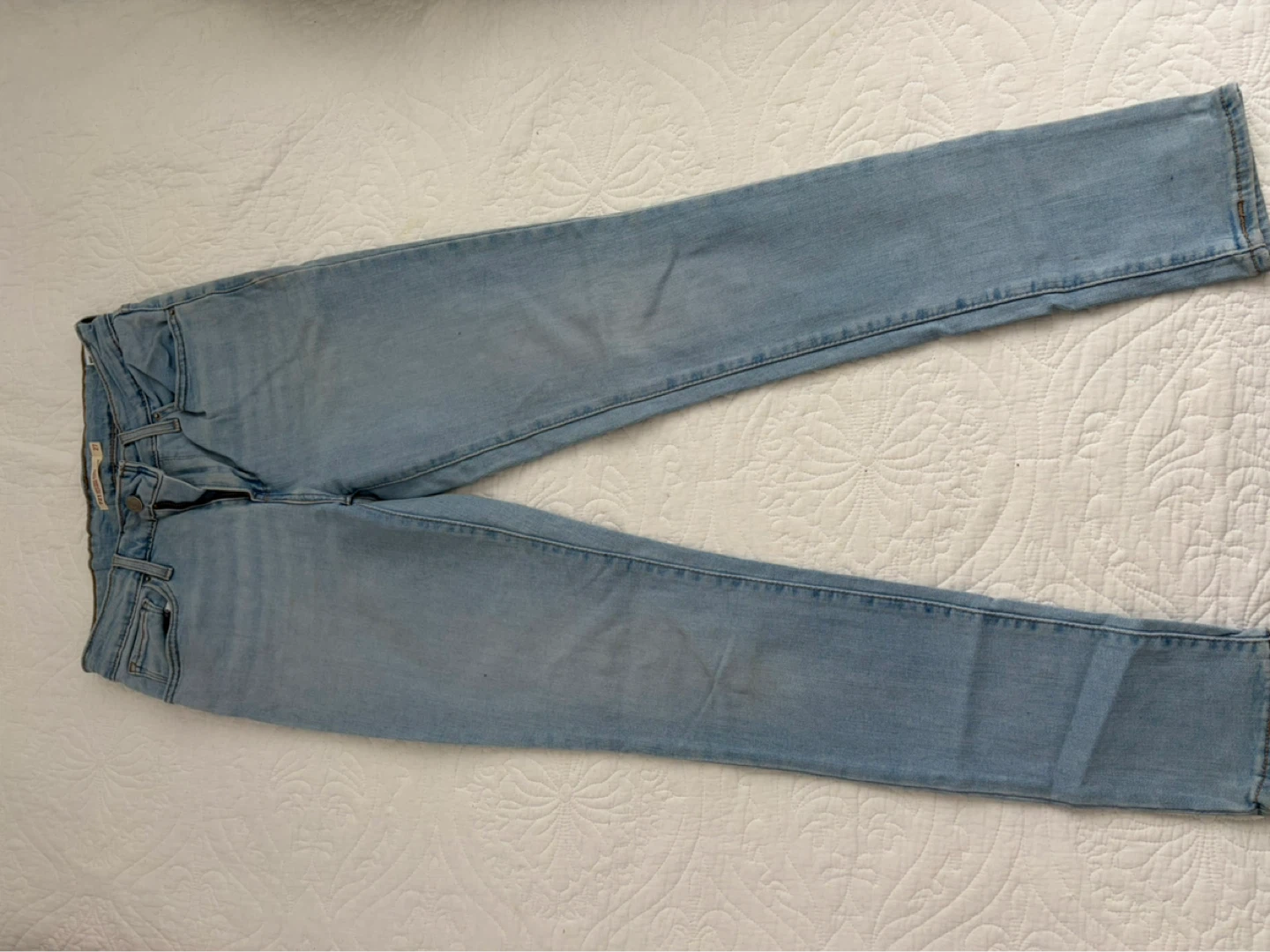 Levi's 721 High Rise Skinny Jeans