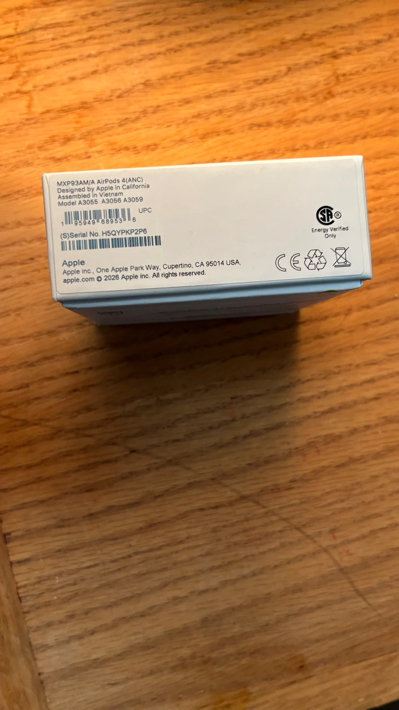 Apple AirPods 4  with Active Noise Cancellation - photo 3