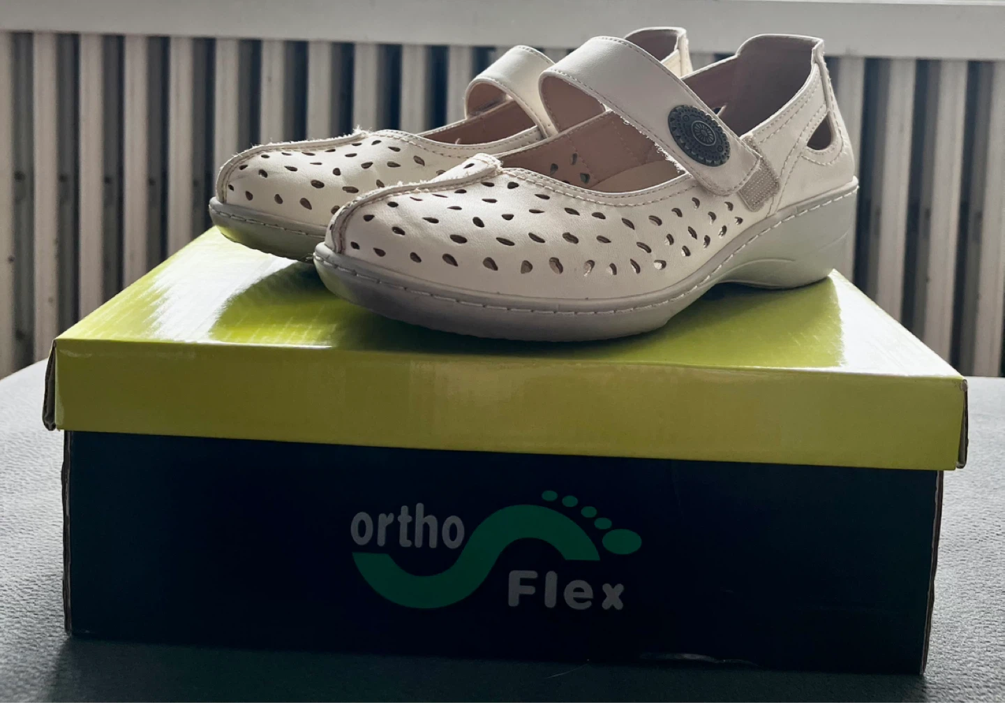 OrthoFlex Beige Mary Jane Shoes Size 39/9