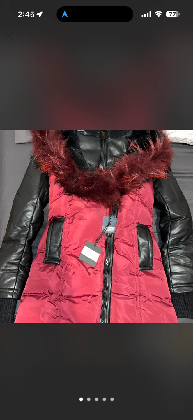 DEJAVU Red Puffer Coat with Black Leather Sleeves and Fur Trim