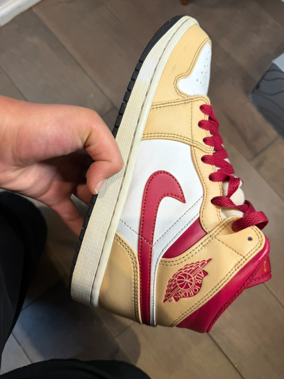 Air Jordan 1 Mid SE 'Light British Tan' Sneakers - photo 5