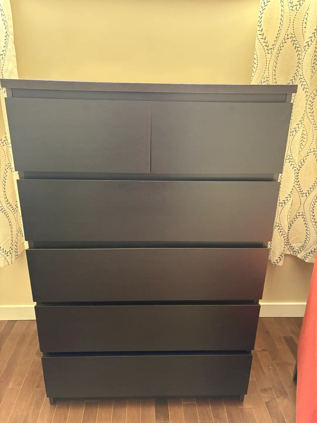 Dark Brown 6-Drawer Dresser