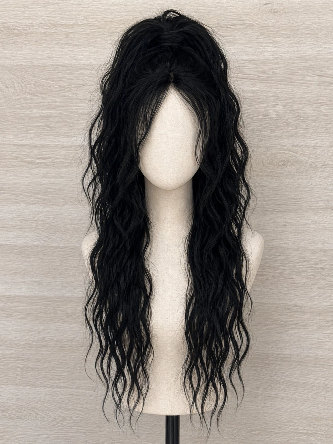 Black Long Wavy Hair Wig