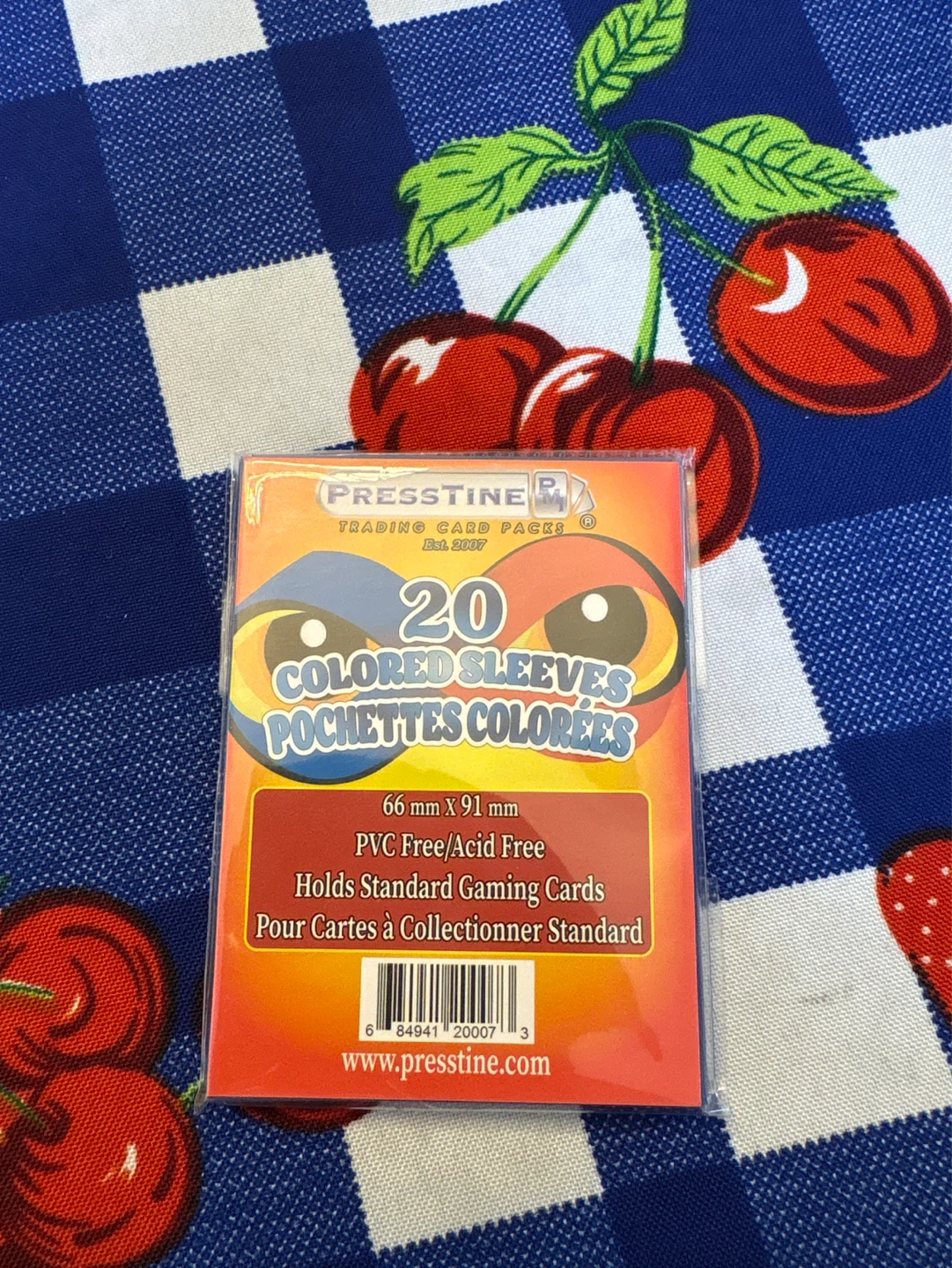 Presstine 20 Colored Sleeves for Standard Gaming Cards