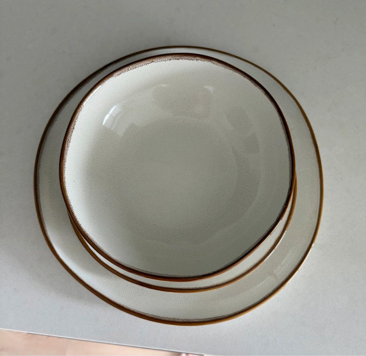Ceramic Dinnerware Set of 6 each with Brown Rim - photo 2