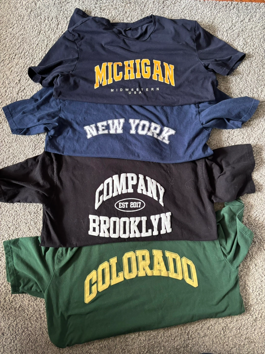 Graphic T-Shirts Large - photo 2