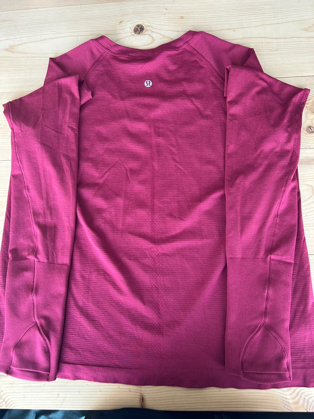 Lululemon Long Sleeve Top - Magenta