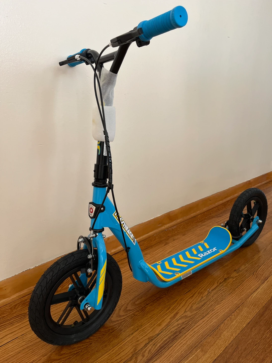 Razor Scooter Blue Yellow - photo 2