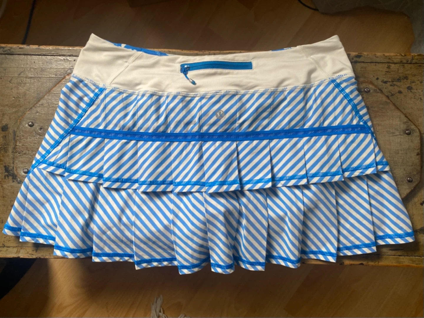 Lululemon Athletica Blue Striped Skirt Size 8 - photo 2