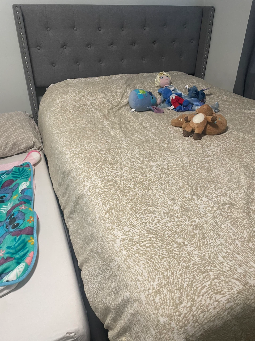 Grey Tufted Headboard Bed Frame