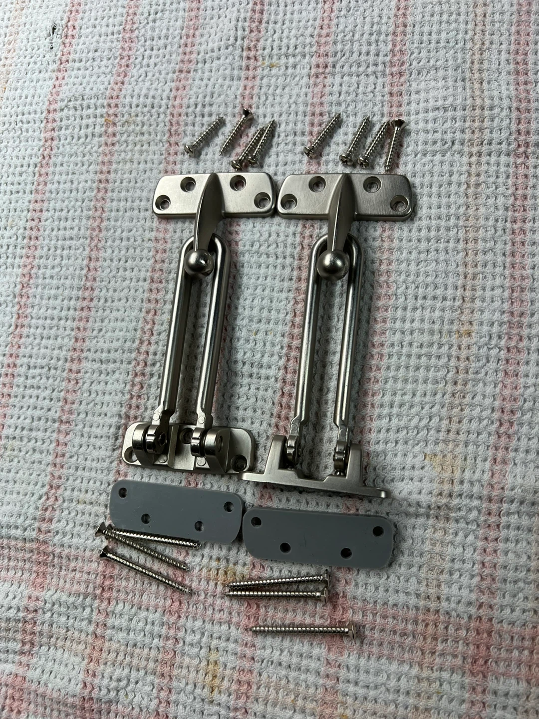 2 Door Safety Latches - photo 4