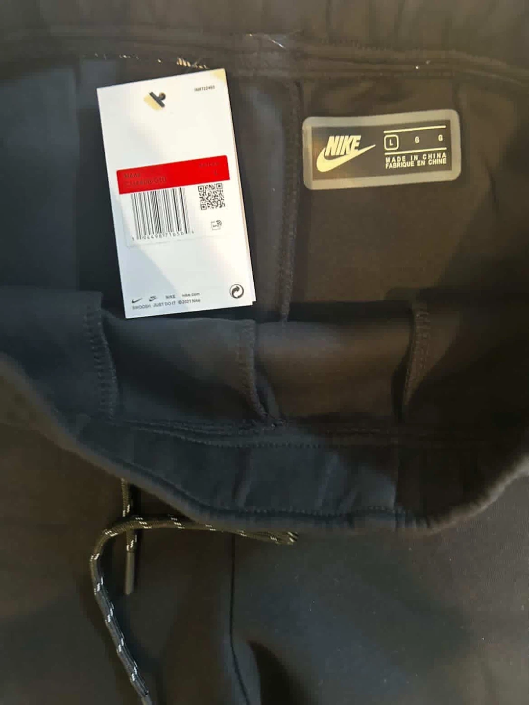 Nike Tech Fleece Full-Zip Hoodie and Joggers Set - Black, Size L - photo 3