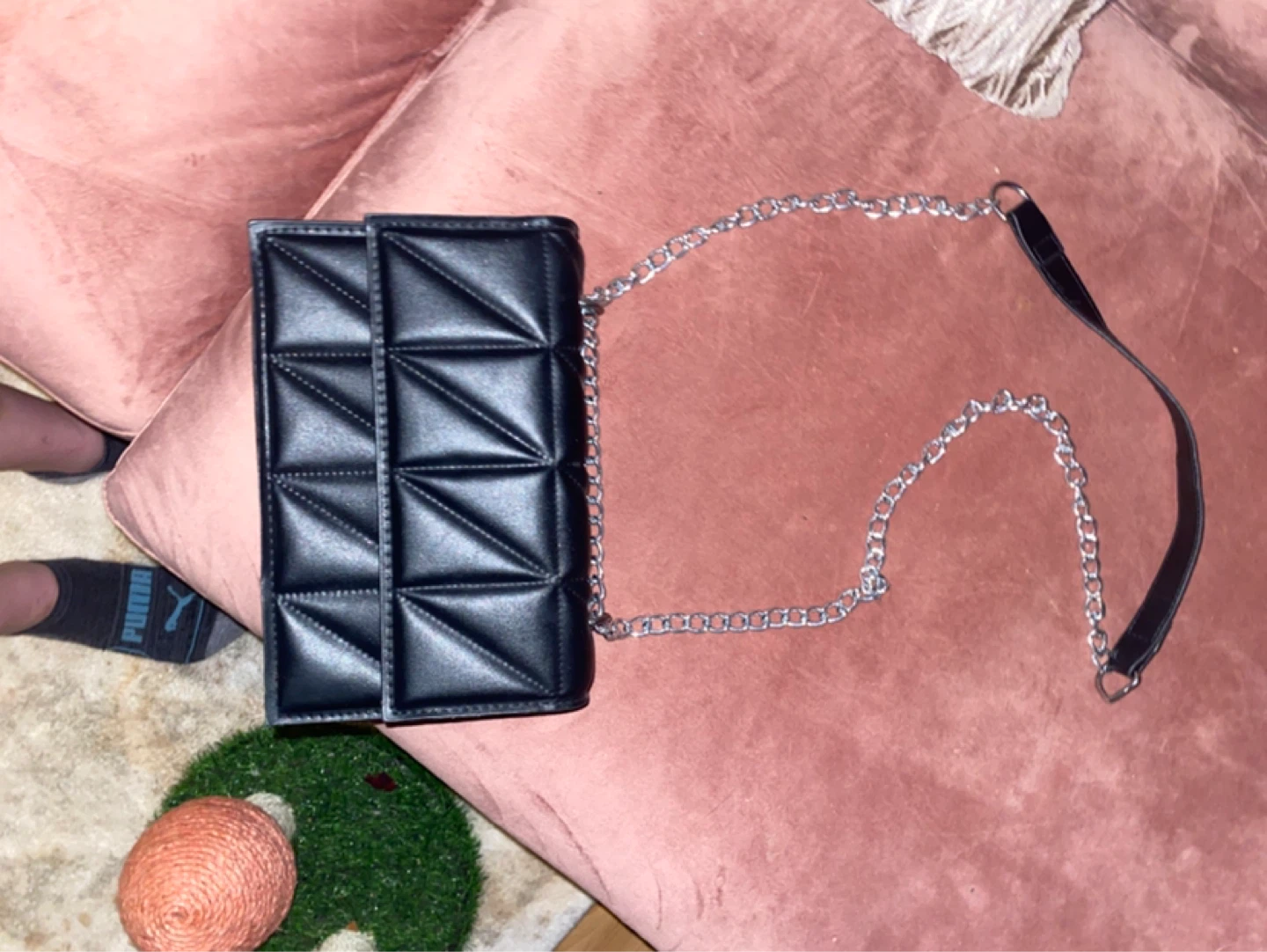 Black Quilted Handbag with Chain Strap