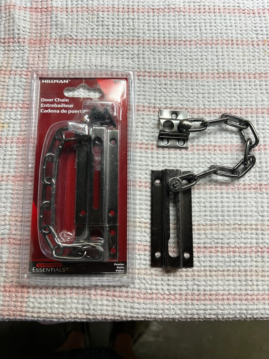 2 Door Chain Latches