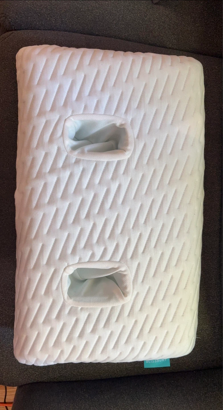 Blissbury White Pillow - photo 2